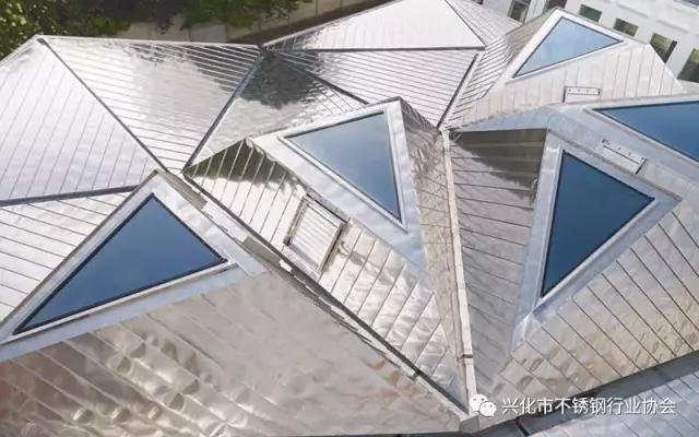 郴州市維達金屬設(shè)備廠,不銹鋼制管機,不銹鋼工業(yè)管制管機,汽車排氣管制管機,不銹鋼飲用水管制管機,熱交換管制管機,精密焊管制管機,不銹鋼裝飾管制管機