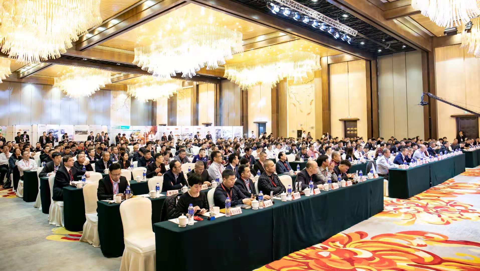 郴州市維達(dá)金屬設(shè)備廠,不銹鋼制管機(jī),不銹鋼工業(yè)管制管機(jī),汽車排氣管制管機(jī),不銹鋼飲用水管制管機(jī),熱交換管制管機(jī),精密焊管制管機(jī),